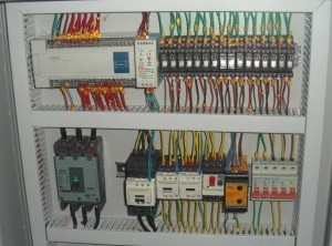تجهیزات جانبی دستگاه دایکاست 2 تجهیزات جانبی دستگاه دایکاست