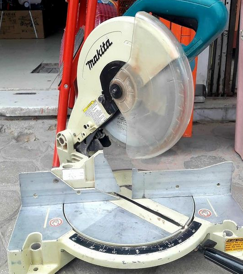 اره فارسی بر ثابت ماکیتا LS1040- Makita LS1040 compound mitre saw اره فارسی بر ثابت ماکیتا LS1040- Makita LS1040 compound mitre saw
